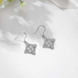 Aretes Nudo de Bruja en Plata 925 | Protección